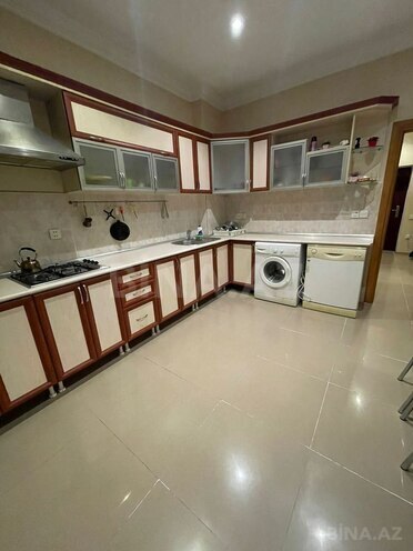 İcarəyə verilir 2 otaqlı yeni tikili 90 m², 8 Noyabr m., photo 6 from 9