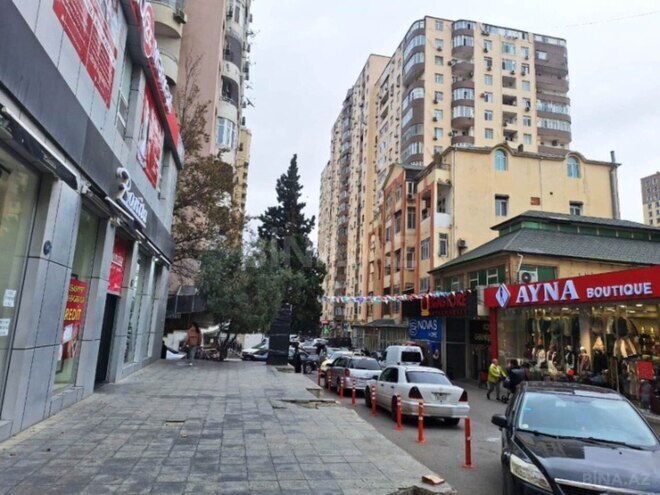 Продаётся 3-комн. новостройка 160 м², м. Иншаатчылар, photo 1 from 24