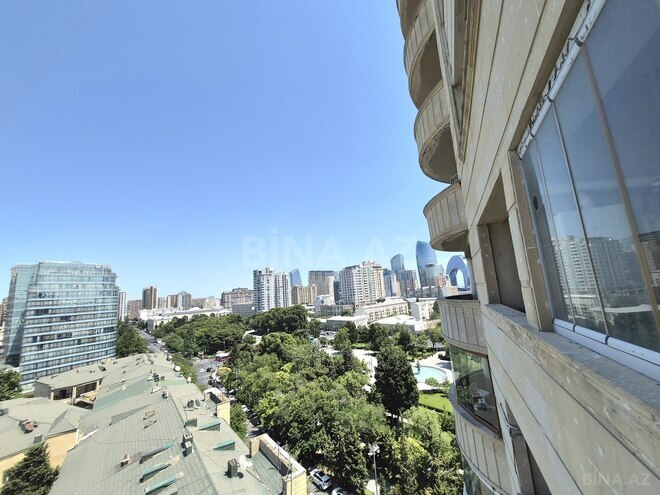 İcarəyə verilir 2 otaqlı yeni tikili 110 m², 28 May m., photo 14 from 15