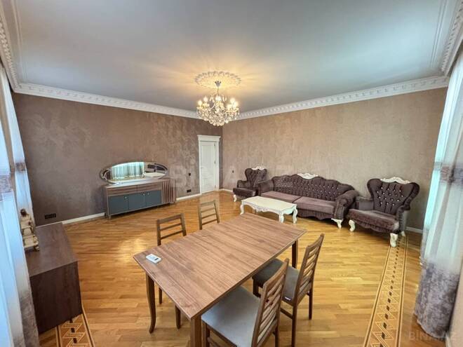 Сдаётся 4-комн. новостройка 190 м², м. Нариман Нариманов, photo 1 from 22