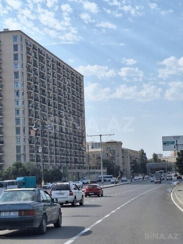 Satılır 3 otaqlı köhnə tikili 90 m², Həzi Aslanov q., photo 1 from 9