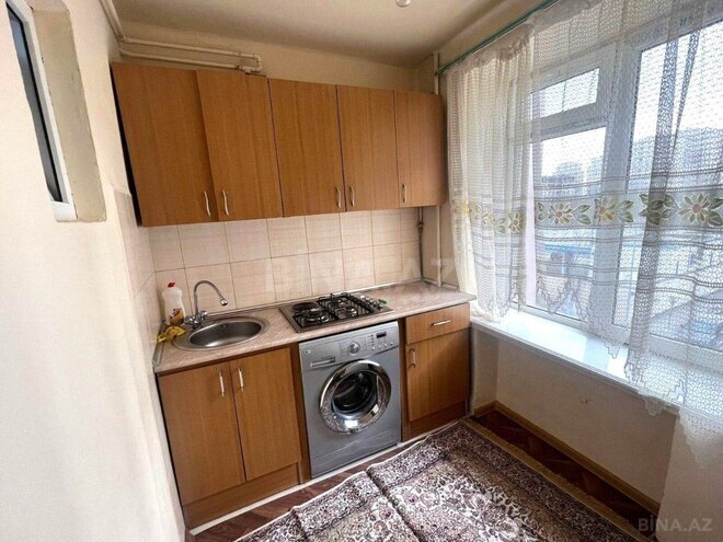 İcarəyə verilir 1 otaqlı köhnə tikili 35 m², İnşaatçılar m., photo 3 from 13