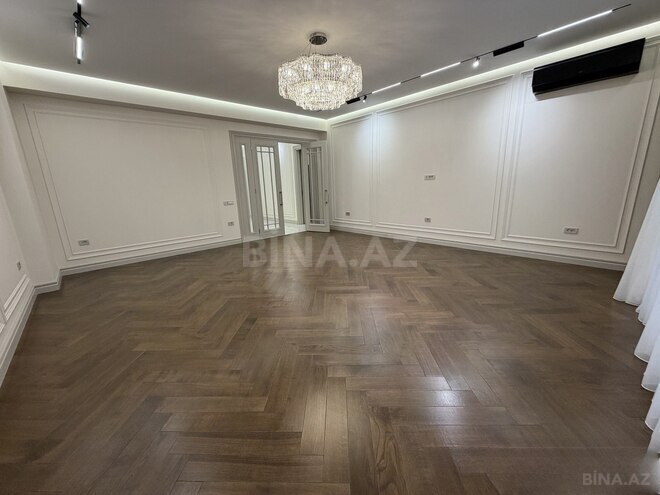 Satılır 4 otaqlı yeni tikili 186 m², 28 May m., photo 3 from 17