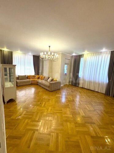 Продаётся 3-комн. новостройка 131 м², м. Элмляр Академиясы, photo 1 from 14