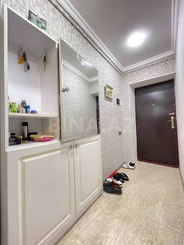 Продаётся 3-комн. вторичка 70 м², м. Иншаатчылар, photo 23 from 29