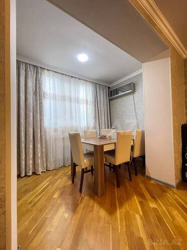 Продаётся 3-комн. вторичка 70 м², м. Иншаатчылар, photo 8 from 29