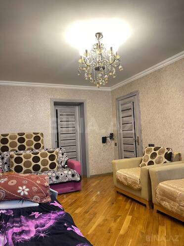 Продаётся 3-комн. вторичка 70 м², м. Иншаатчылар, photo 4 from 29