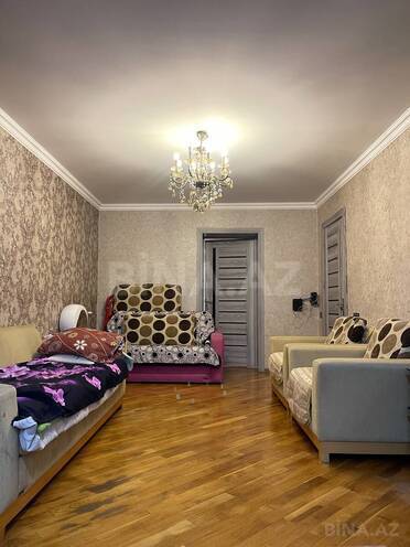 Продаётся 3-комн. вторичка 70 м², м. Иншаатчылар, photo 9 from 29