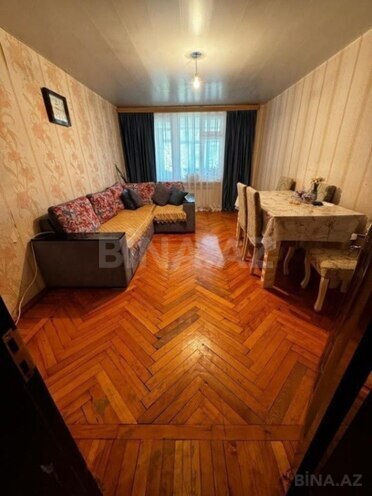 İcarəyə verilir 4 otaqlı köhnə tikili 110 m², Gənclik m., photo 1 from 10