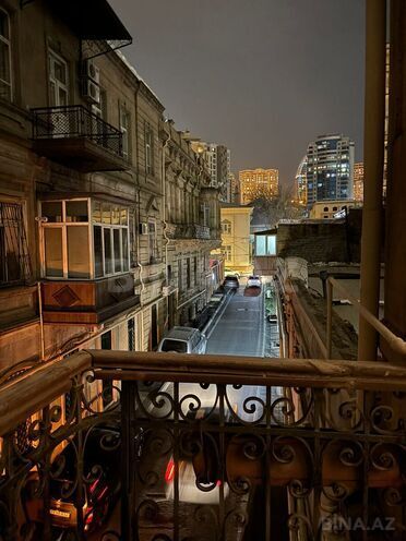 İcarəyə verilir 3 otaqlı köhnə tikili 75 m², Nizami m., photo 1 from 10