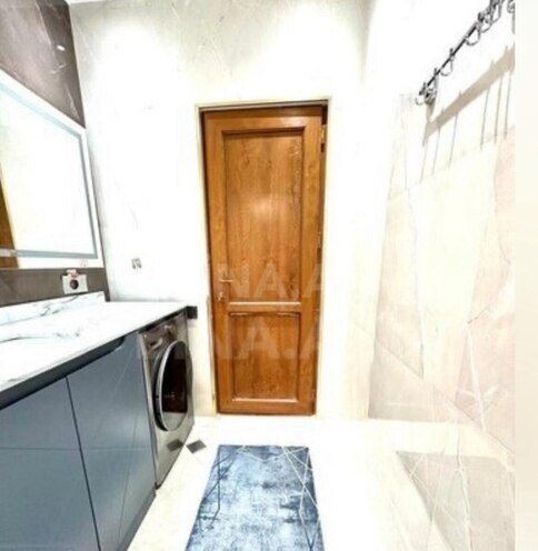 Сдаётся 3-комн. новостройка 100 м², м. Нефтчиляр, photo 6 from 9