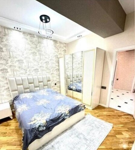 Сдаётся 3-комн. новостройка 100 м², м. Нефтчиляр, photo 4 from 9