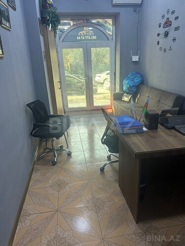 Продаётся  объект 46 м², м. Нефтчиляр, photo 1 from 5