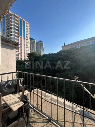 Satılır 2 otaqlı köhnə tikili 50 m², Yasamal r., photo 13 from 16