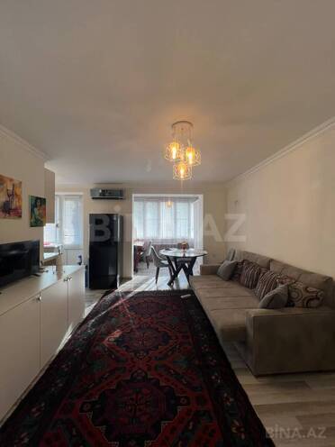 Satılır 2 otaqlı köhnə tikili 50 m², Yasamal r., photo 4 from 16