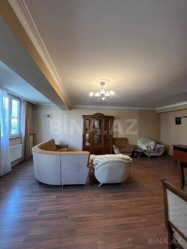 Satılır 4 otaqlı köhnə tikili 105 m², Elmlər Akademiyası m., photo 3 from 18