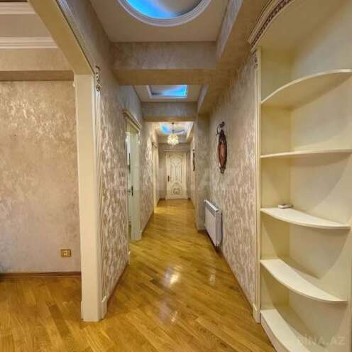 Продаётся 3-комн. новостройка 125 м², м. Элмляр Академиясы, photo 13 from 19
