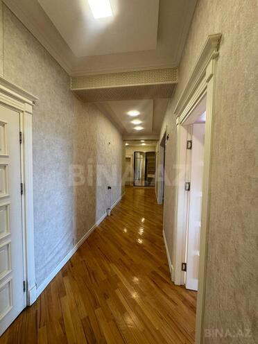 Сдаётся 3-комн. новостройка 140 м², м. Иншаатчылар, photo 4 from 18