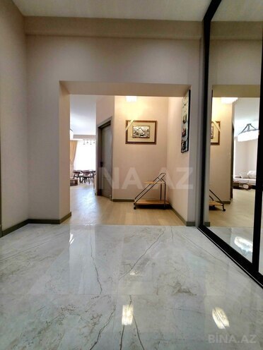 Продаётся 2-комн. новостройка 68 м², м. Элмляр Академиясы, photo 3 from 11
