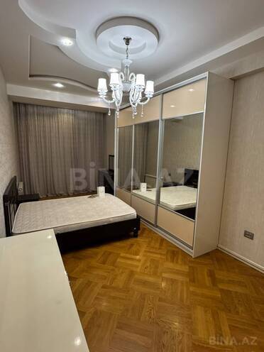 Сдаётся 3-комн. новостройка 175 м², м. Элмляр Академиясы, photo 8 from 13