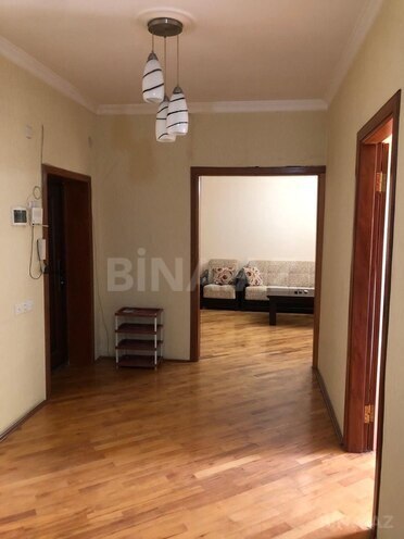 Сдаётся 2-комн. новостройка 70 м², Насиминский  р., photo 4 from 13