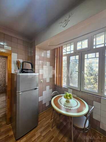 Продаётся 2-комн. вторичка 62 м², м. Ази Асланов, photo 10 from 26