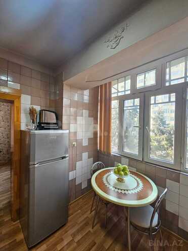 Продаётся 2-комн. вторичка 62 м², м. Ази Асланов, photo 19 from 26