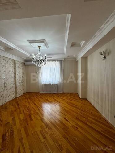 Сдаётся 2-комн. новостройка 68 м², Абшеронcкий  р., photo 1 from 12