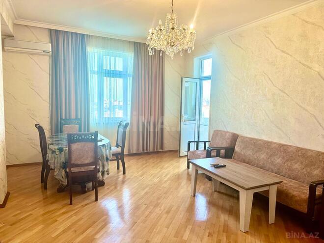İcarəyə verilir 2 otaqlı yeni tikili 65 m², 8-ci mikrorayon q., photo 1 from 12