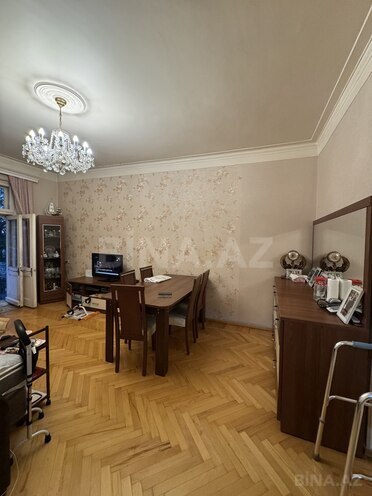 Satılır 3 otaqlı köhnə tikili 80 m², Nərimanov r., photo 4 from 12