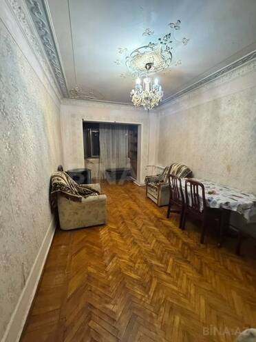 İcarəyə verilir 3 otaqlı köhnə tikili 85 m², Azadlıq Prospekti m., photo 3 from 25
