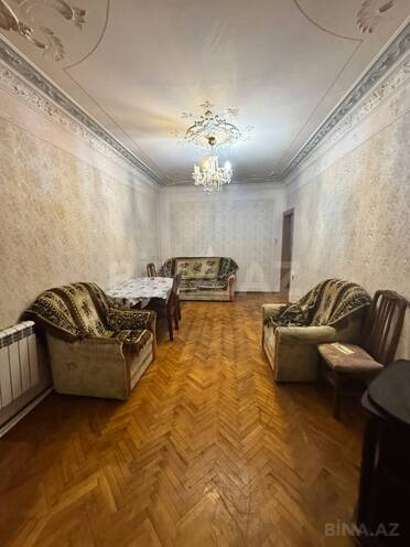 İcarəyə verilir 3 otaqlı köhnə tikili 85 m², Azadlıq Prospekti m., photo 4 from 25