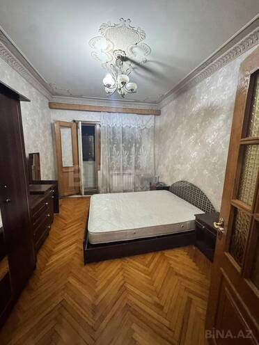 İcarəyə verilir 3 otaqlı köhnə tikili 85 m², Azadlıq Prospekti m., photo 8 from 25