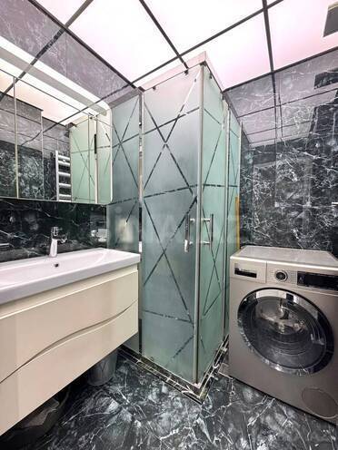 Продаётся 3-комн. вторичка 80 м², м. Ази Асланов, photo 13 from 15