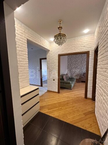 Продаётся 2-комн. вторичка 75 м², м. Элмляр Академиясы, photo 7 from 10
