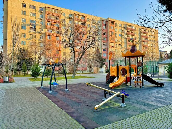 Продаётся 2-комн. вторичка 60 м², м. Кара Караев, photo 3 from 22