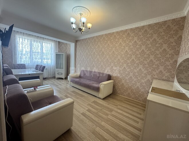 Продаётся 2-комн. новостройка 65 м², Хатаинский р., photo 1 from 12