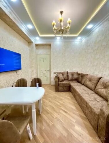 Сдаётся 2-комн. новостройка 70 м², м. 20 января, photo 6 from 13