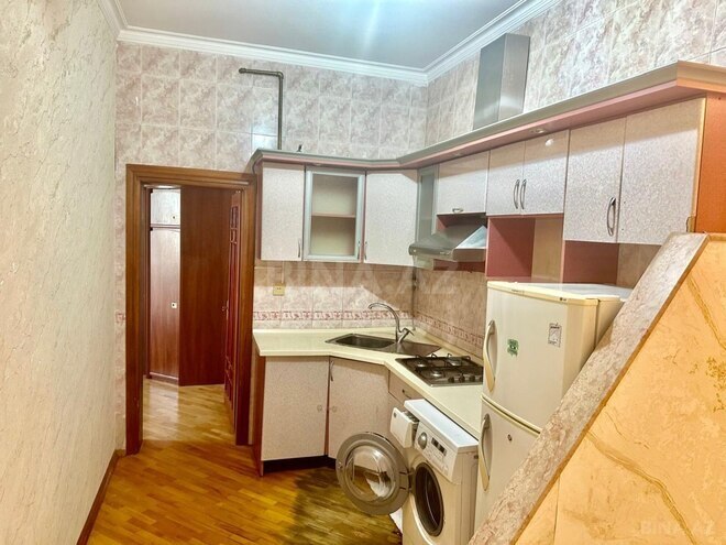 İcarəyə verilir 2 otaqlı yeni tikili 70 m², Azadlıq Prospekti m., photo 8 from 13