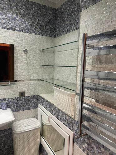 Сдаётся 2-комн. новостройка 100 м², м. Низами, photo 20 from 24