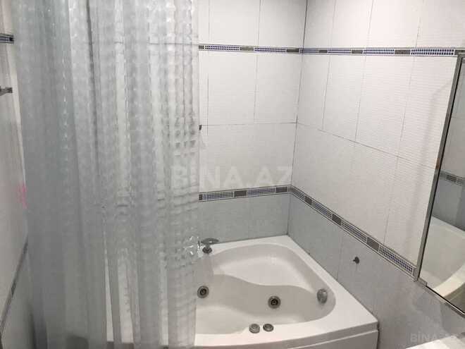 Сдаётся 3-комн. новостройка 120 м², м. Низами, photo 13 from 16
