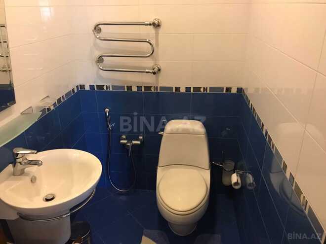 Сдаётся 3-комн. новостройка 120 м², м. Низами, photo 15 from 16