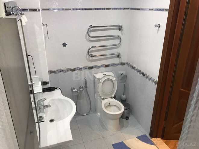 Сдаётся 3-комн. новостройка 120 м², м. Низами, photo 14 from 16