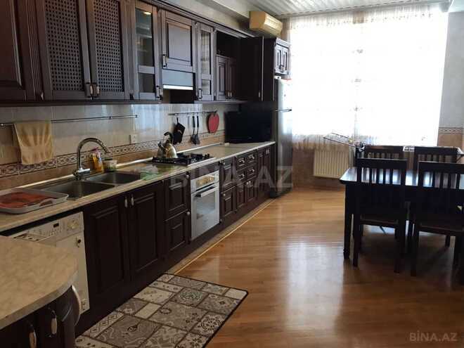 Сдаётся 3-комн. новостройка 120 м², м. Низами, photo 11 from 16