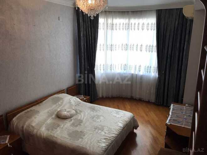 Сдаётся 3-комн. новостройка 120 м², м. Низами, photo 7 from 16