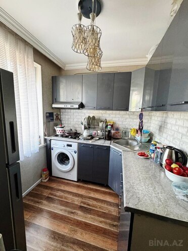 Satılır 3 otaqlı köhnə tikili 75 m², Qara Qarayev m., photo 18 from 20