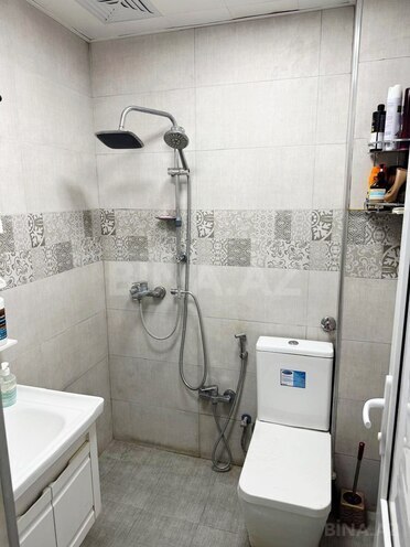 Satılır 3 otaqlı köhnə tikili 75 m², Qara Qarayev m., photo 19 from 20