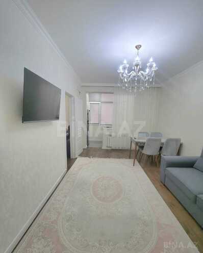 Сдаётся 2-комн. вторичка 40 м², м. Мемар Аджеми, photo 1 from 10