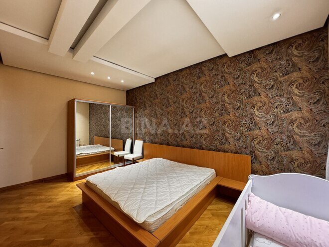 İcarəyə verilir 3 otaqlı yeni tikili 150 m², 28 May m., photo 21 from 27