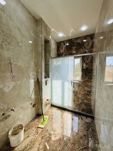 Satılır 3 otaqlı köhnə tikili 96 m², Sahil m., photo 18 from 21